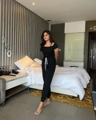 Call Girls Vadnagar Cash On Delivery